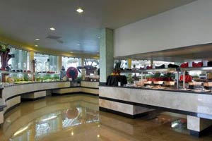 La Laguna Buffet Restaurant - Grand Palladium Colonial Resort & Spa
